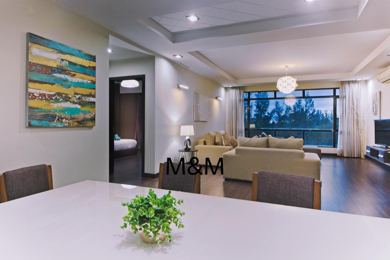 Aa Residen Luxury Condo Homestay 18Mins Walk Tanjung Aru Beach & Golf Course, Not Beach Side Resort Kota Kinabalu Exterior photo